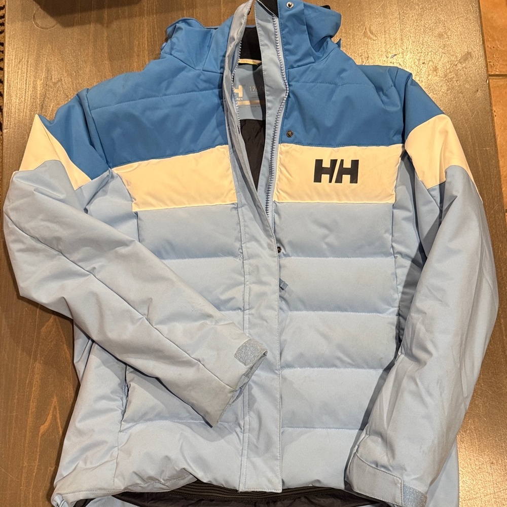 Helly Hansen Light Blue and Cream Puffer Jacket